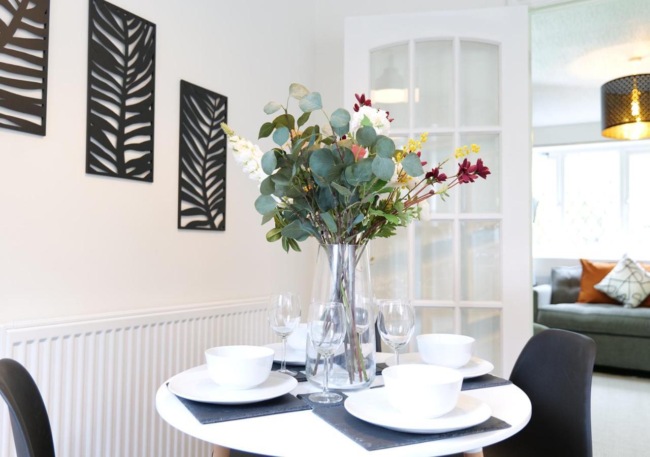 Modern Spark Home With Parking, Garden, Wi-Fi Birmingham Ngoại thất bức ảnh